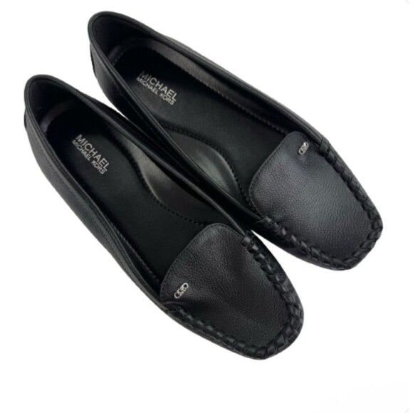 Michael Kors Women’s Loafers Black Leather Moccasin Flats Shoes Size 6M - Picture 1 of 12